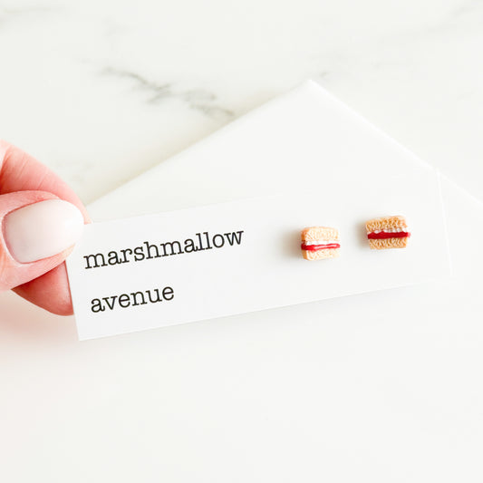 Victoria Sponge Cake Studs