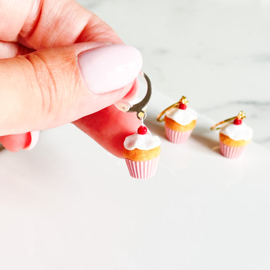 Cherry Cupcake Huggies